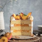 Layer cake pêche vanille