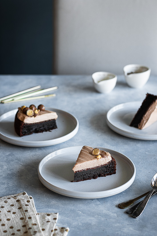 Parts de gâteau au chocolat et Maltesers